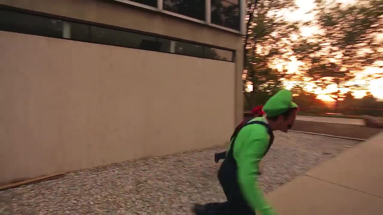 Super-Mario Brothers Parkour In Real-Life
