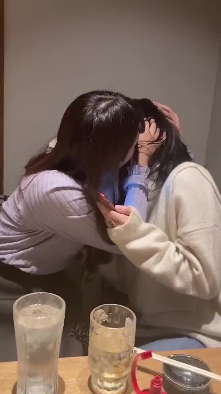 Asian lesbian kiss