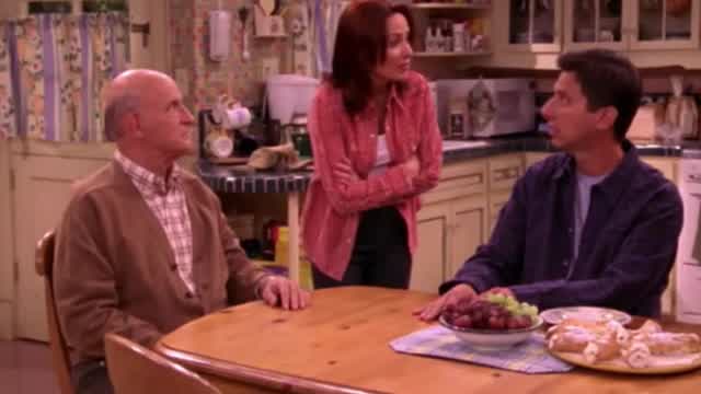 Everybody Loves Raymond S07E05 Who AM I