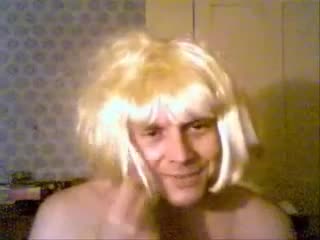 Brunos girlfriend "Sarah"