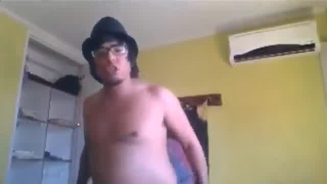 Bronce V se enoja tanto que llaman a los del manicomio para que se lo lleven (PT2) Bronce V se enoja tanto que llaman a los del manicomio para que se lo lleven (PT2)