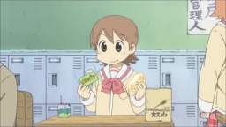 Nichijou - Yukkos Melon Bread