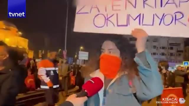 Kendi halkından nefret edenlere ne denir