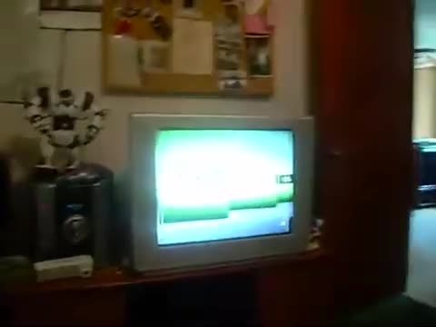 Fat Kid Gets the Red Ring of Death (reuploaded) Fat Kid Gets the Red Ring of Death (reuploaded)