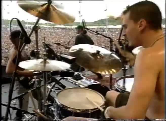 Rage Against The Machine  -  Killing In The Name  -  1993