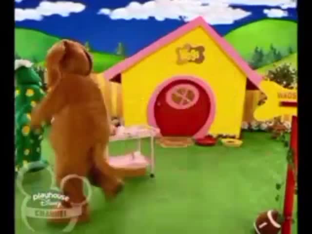 Wiggle y aprende - Wags y dorothy el lider Wiggle y aprende - Wags y dorothy el lider