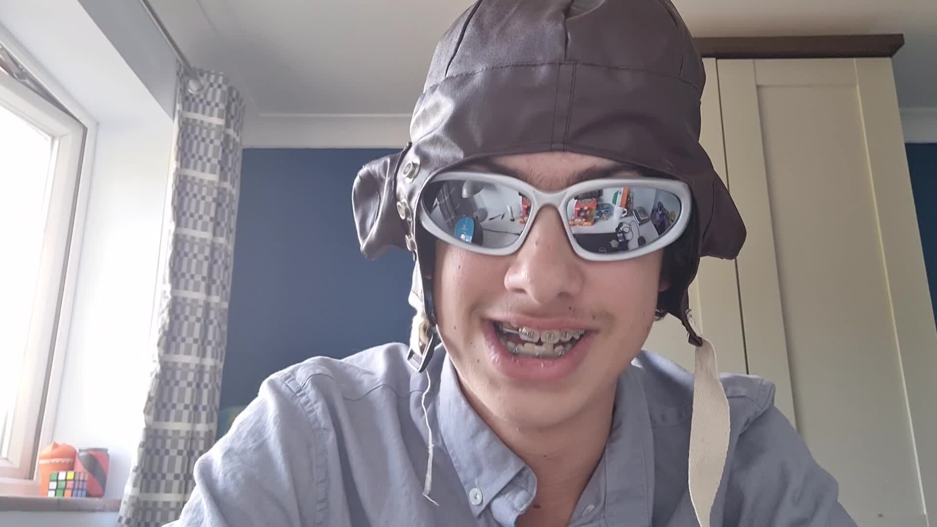 HOMOSEXUAL MIDLIFE CRISIS