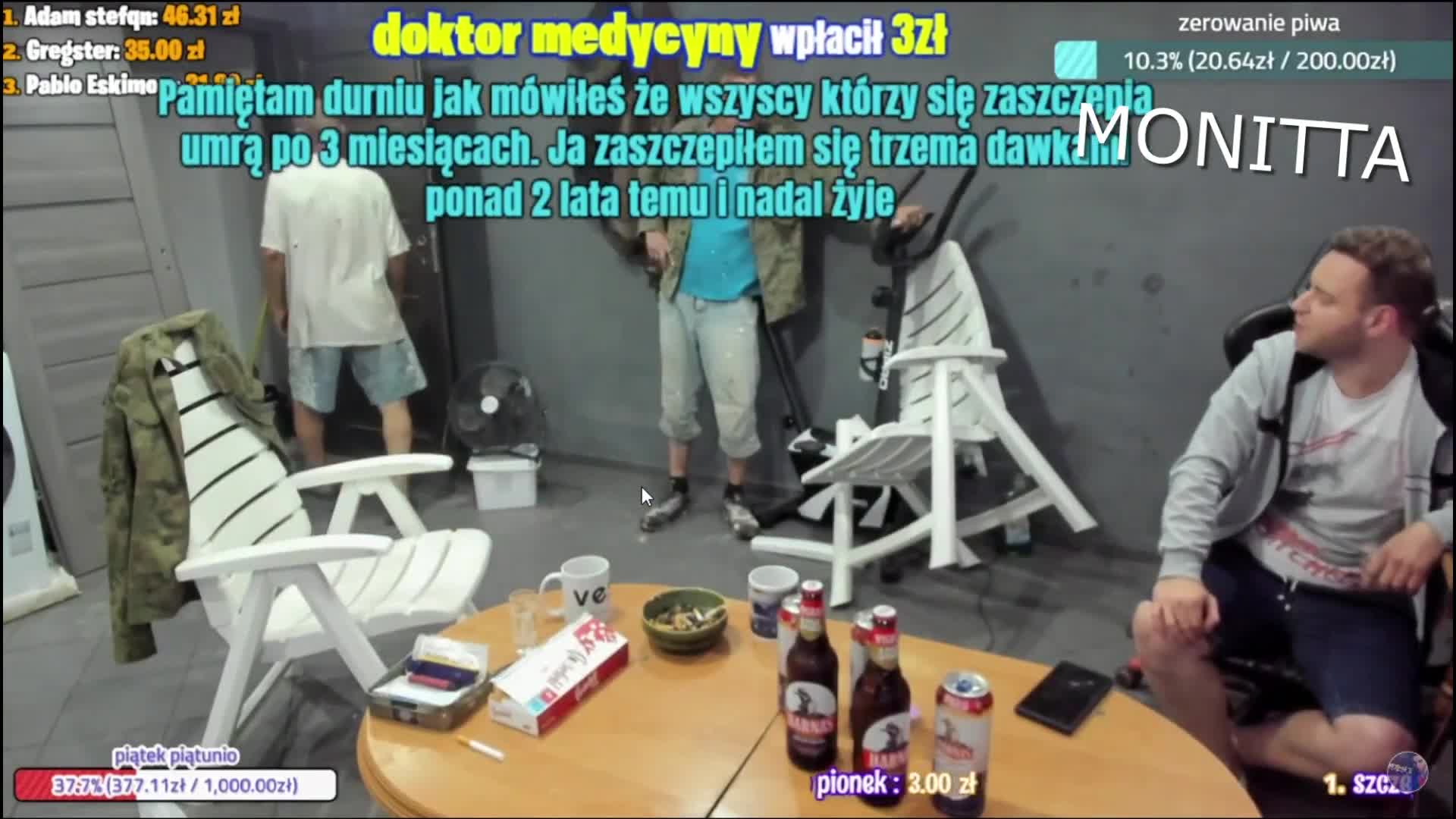 bystrzaktv Kaczor Tajfun Bystrzak niszczą drzwi