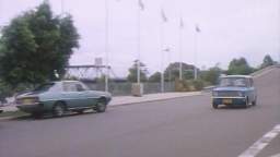 Car Chase in Run, Chrissie, Run! - 1984