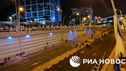 Tens of thousands of protesters gathered in downtown Tel Aviv for a rally against the Netanyahu gove