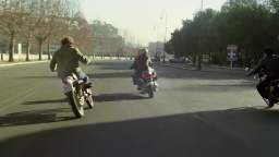 Motorcycle Chase in Live Like a Cop, Die Like a Man (Uomini si Nasce, Poliziotti si Muore) - 1976