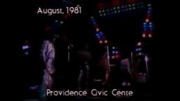 The Jacksons - Can You Feel It/This Place Hotel (Live - Snippets) - Triumph Tour Providence 1981