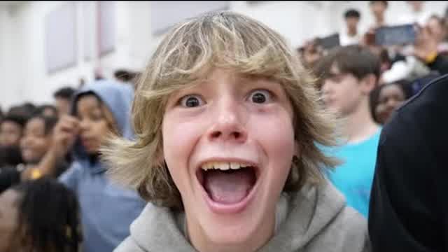 critica a memes y modas de ahora parte 1 (video resubido) critica a memes y modas de ahora parte 1 (video resubido)