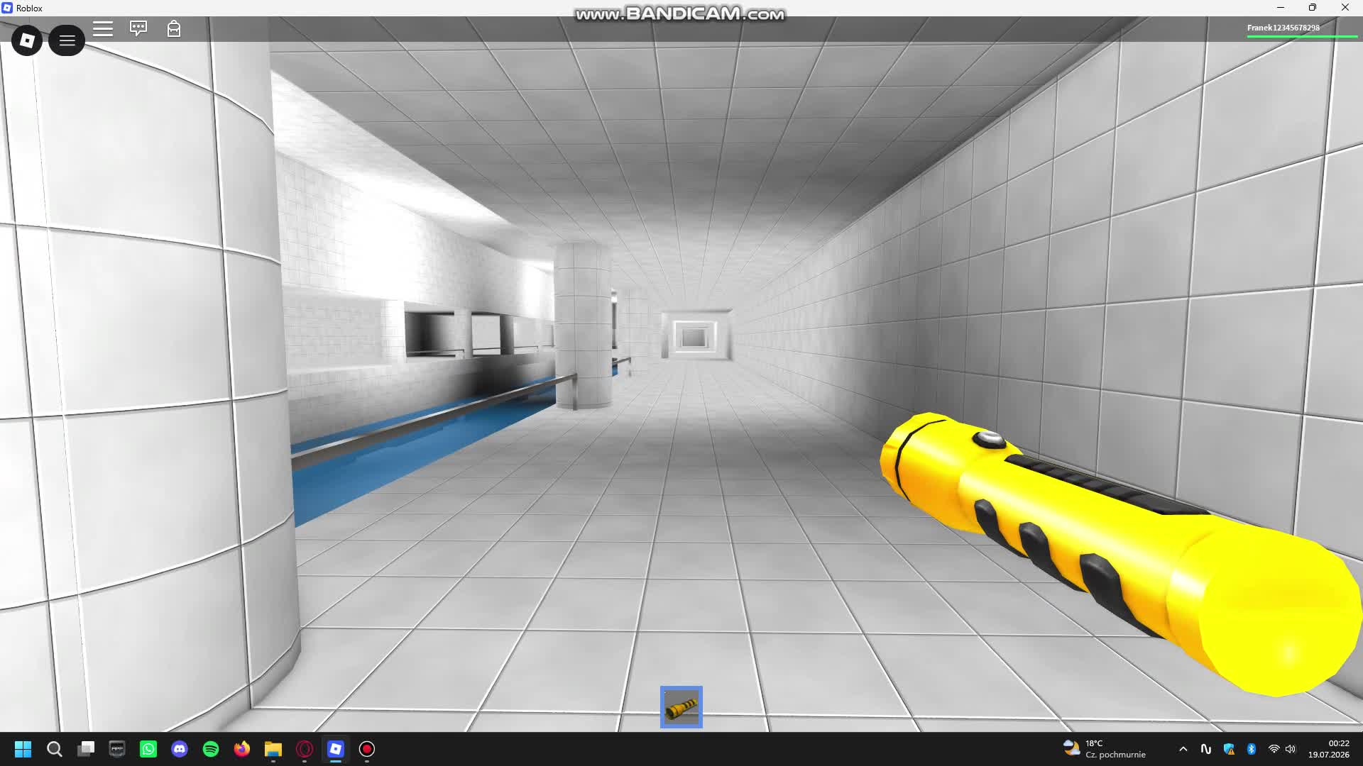 Roblox:The Backrooms (Retro Studio) part #2 Roblox:The Backrooms (Retro Studio) part #2