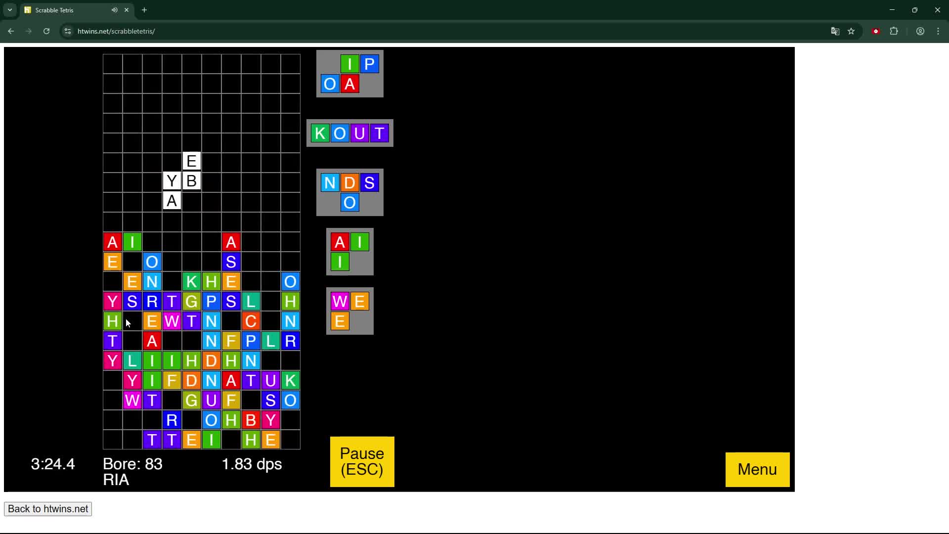 spy carrying on the scrabble tetris on teto