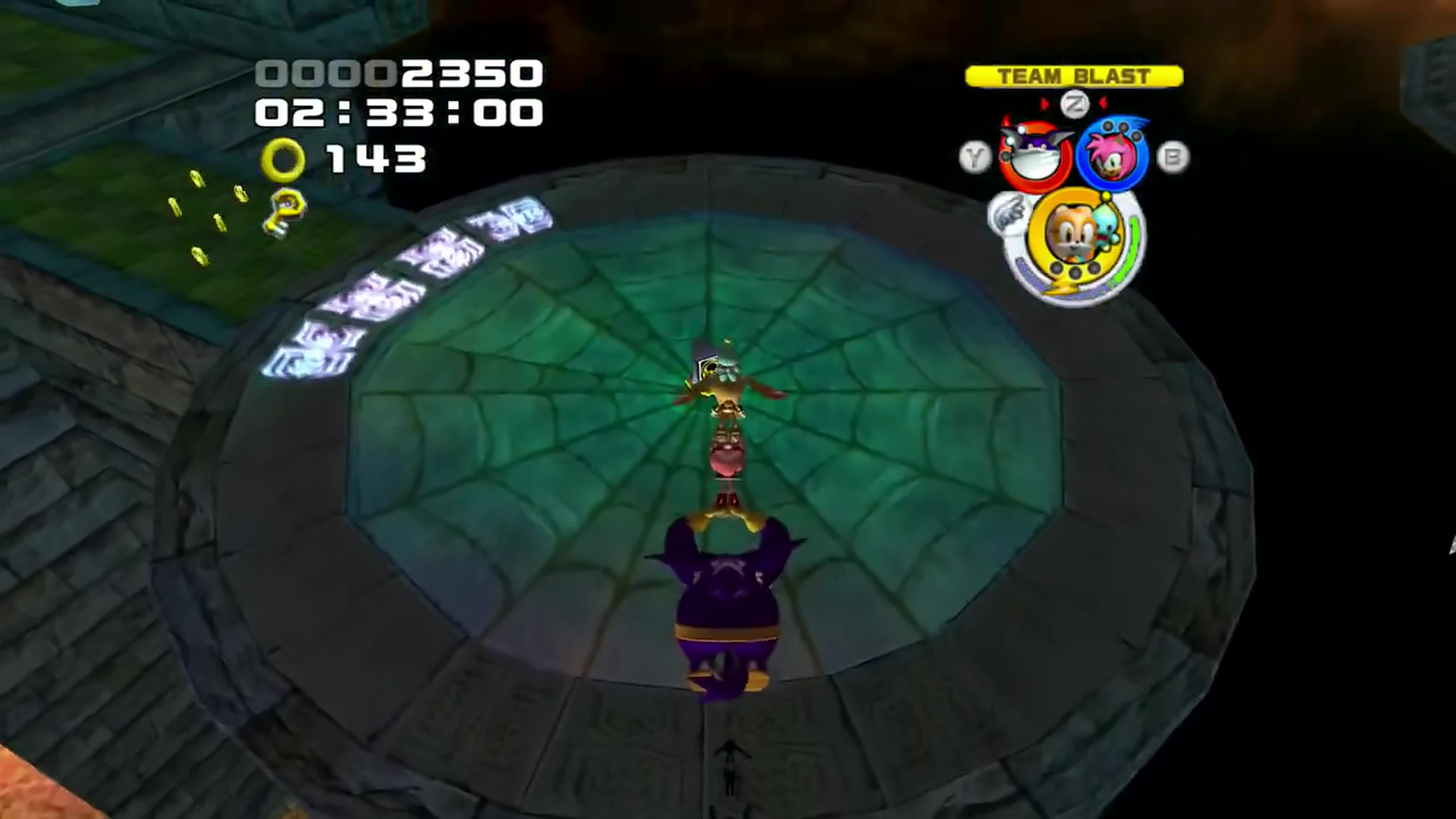 Hang Castle Team Rose