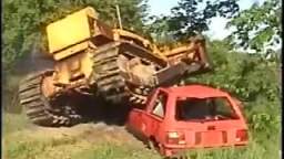 Davidsfarm 0218 vl9Ql2KK13s HQ evelyns suzuki crushed by dozer, ha ha !-mLrNNve8-eA