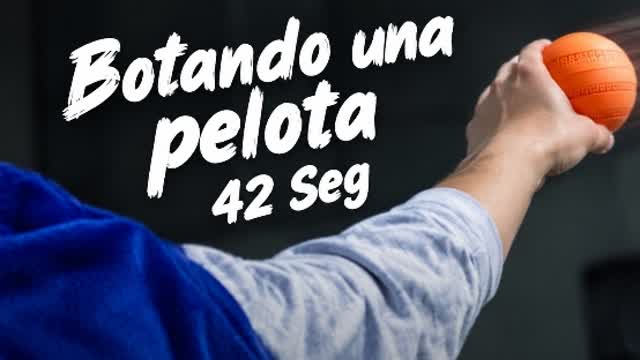 Botando Una Pelota Botando Una Pelota