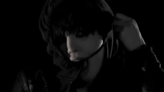 Crystal Castles - Courtship Dating