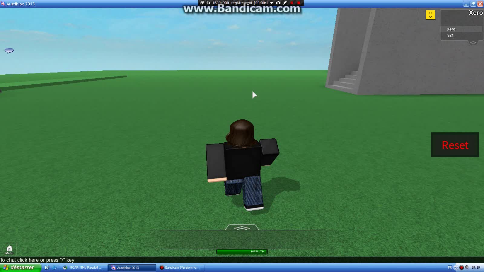 Playing ragdoll game on Rowblocks