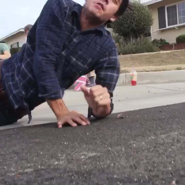 How to get rid of a brain freeze (Archived Vine #7) How to get rid of a brain freeze (Archived Vine #7)