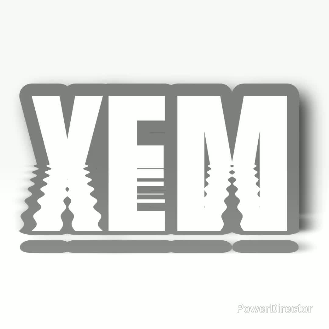 Yoyo Eye Manly In Water Reflection