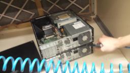Cleaning a computer with compressed air - HCPA