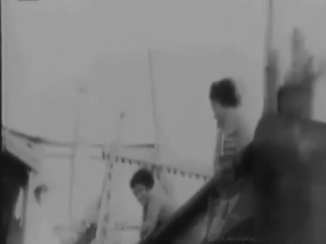 VAZGEÇME SEVMEKTEN VAZGEÇME SEVMEKTEN