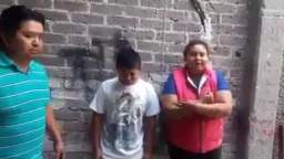 Niño pendejo es castigado por sus padres en video pobre pendejo