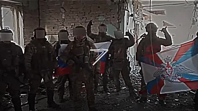 EDIT - ALONE IN UKRAINE - Russian Army at War