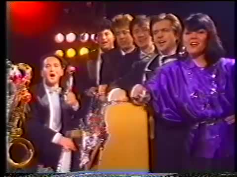 Dolly Roll - Csingilingi (Klip)