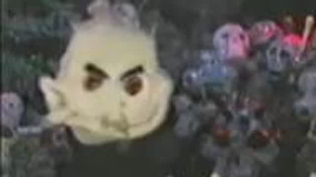 Sifl & Olly S01E01 What Mysterious Coincidence Links Prodigy to Pink Floyd