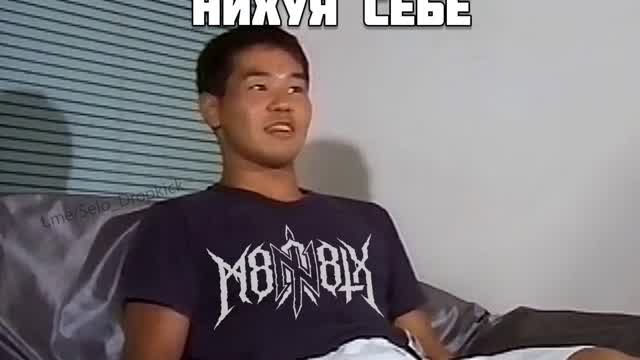 洋楽にのせてインタビューに答える先輩 Яримасне