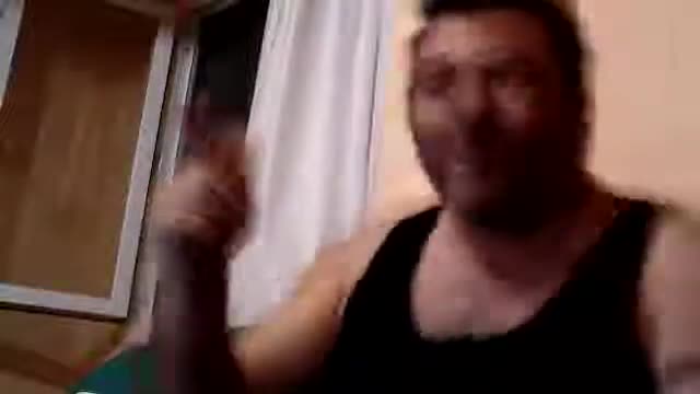 Balici Muratcaz Bali'nin etkisi ile  show dans ediyo