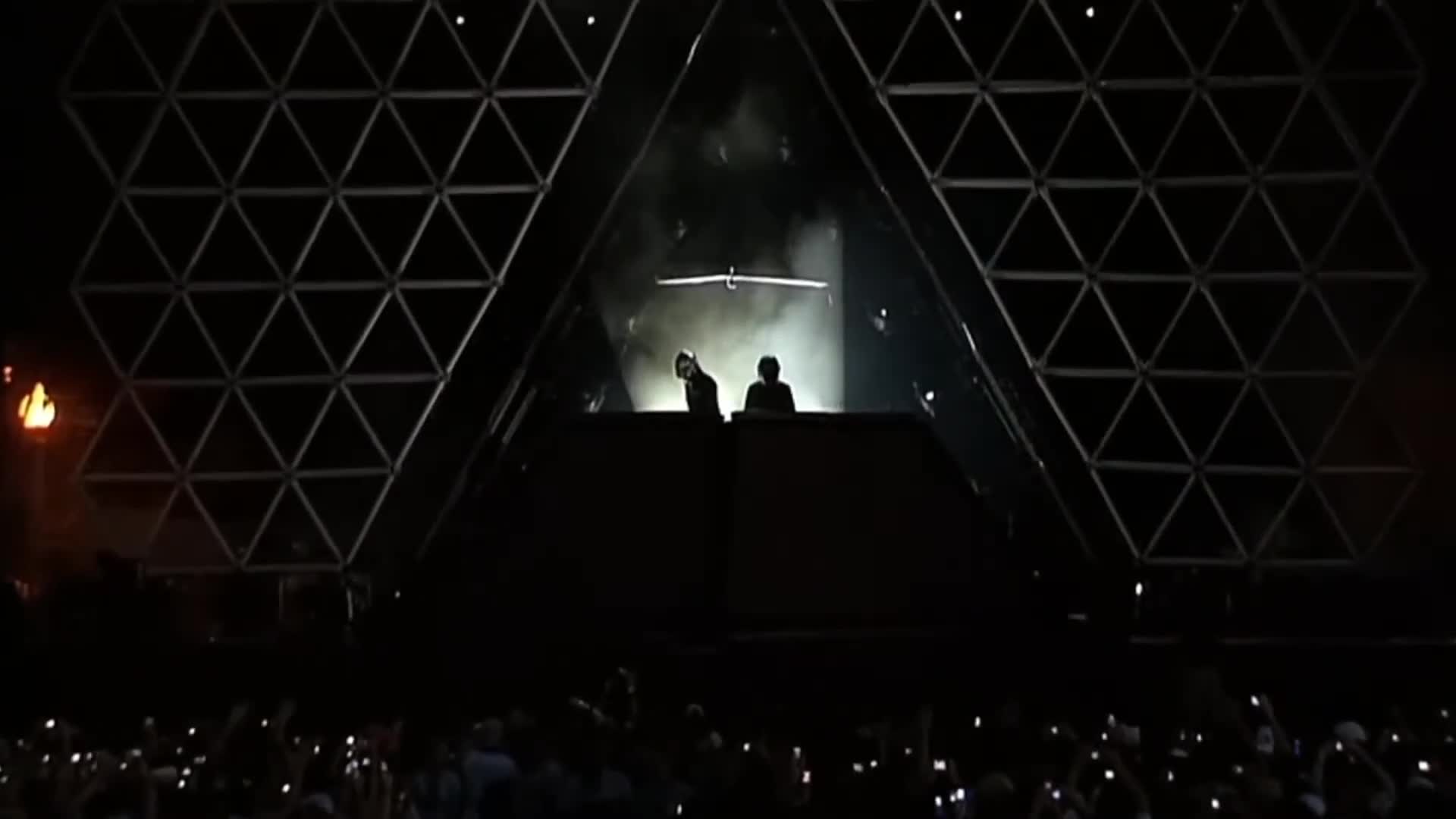 Daft Punk - Robot Rock⧸Oh Yeah [STUDIO REMAKE V2]