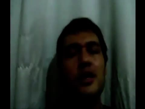 Ben mal değilim diye böğüren adam