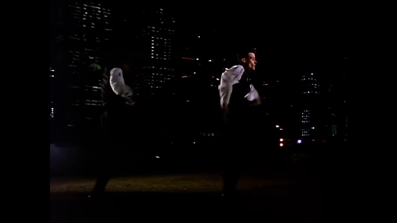 1) VANILLA ICE (Ice Ice Baby) (720p)