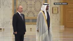 Negotiations between Putin and Emir Bin Zayed have begun.