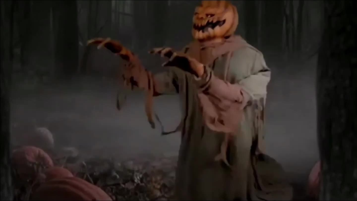 Everything Wrong With Every 2014 Spirit Halloween Prop (Reupload) Everything Wrong With Every 2014 Spirit Halloween Prop (Reupload)