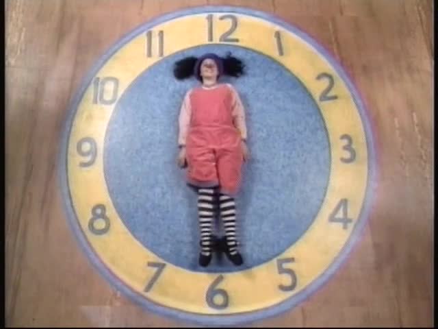The Big Comfy Couch - Clock Rug Stretch 2