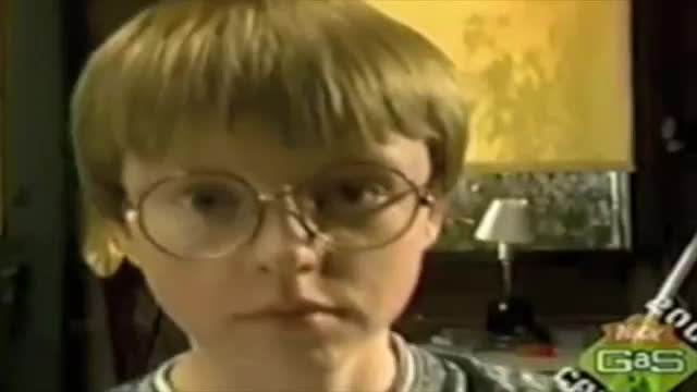 salute your shorts danny cooksey playing guitar salute your shorts danny cooksey playing guitar