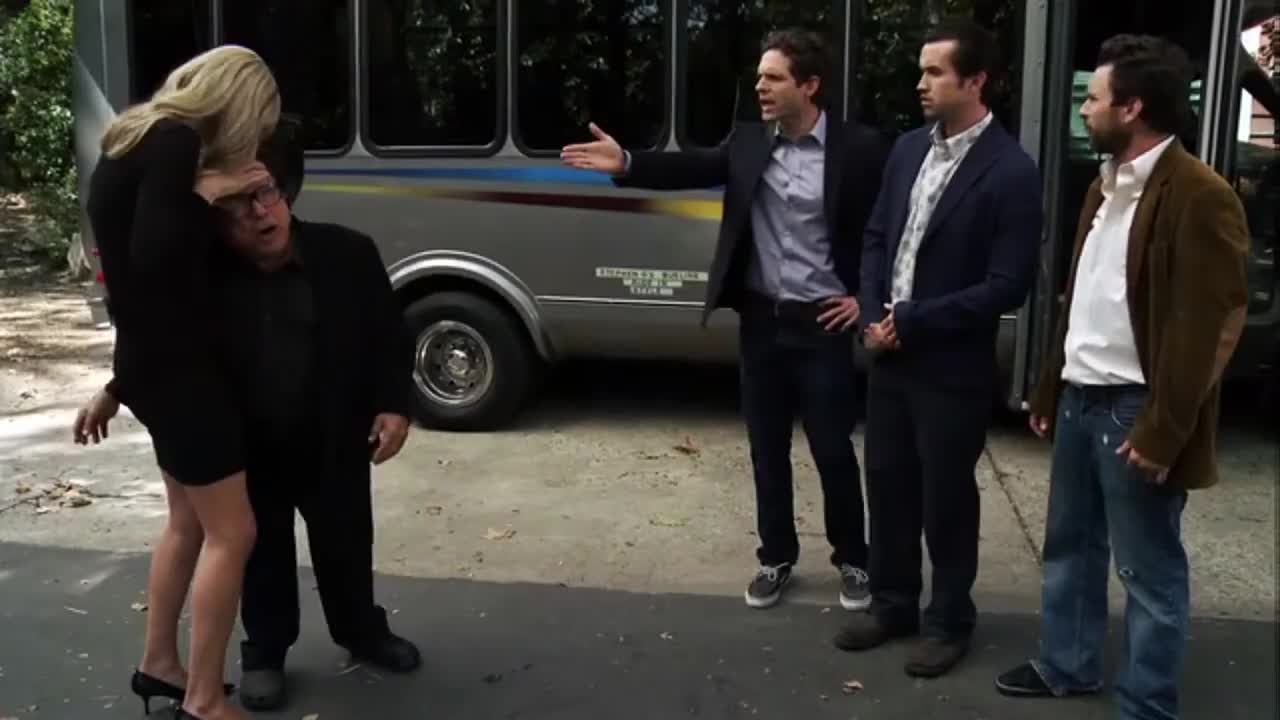The Maureen Ponder... | Part 2 | IASIP (S8 E3)