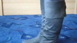 Jana shows her boots Jumex velvet grey with gauntlet knee high