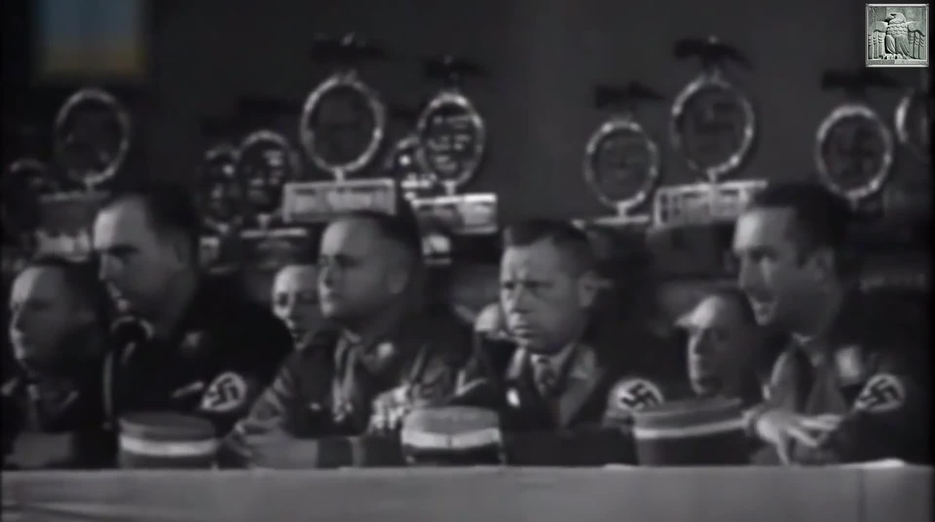 Dr.Goebbels - Agradece al Führer Dr.Goebbels - Agradece al Führer