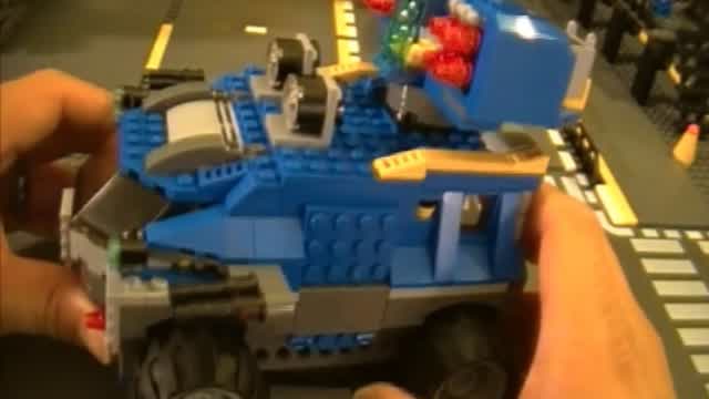 Lego 7066 Earth Defense HQ: Alien Conquest Review