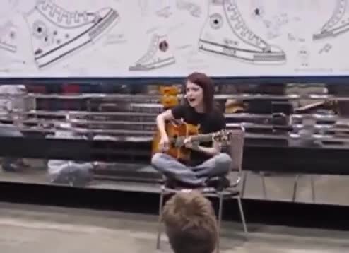 Unseen video of Hayley Williams singing "O Star" back in 2005! Unseen video of Hayley Williams singing "O Star" back in 2005!