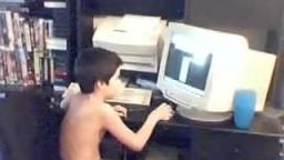 Kid goes crazy after losing Scary Maze