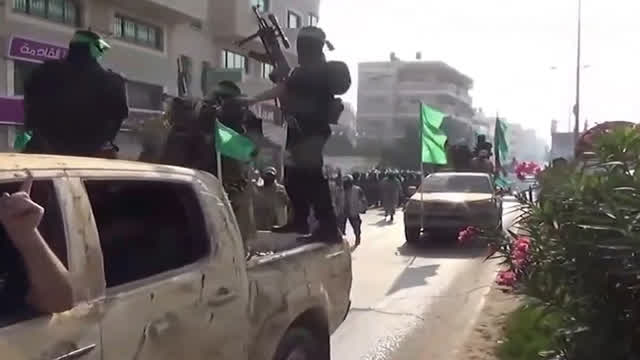 Hamas Marching