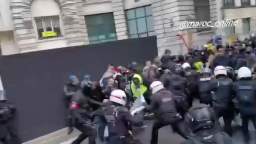 In Paris, again violent clashes between protesters and the police. Demonstrators demand better worki