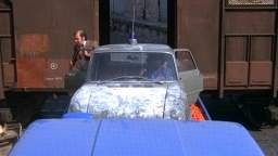 Car Chase in Loaded Guns (Colpo in Canna) - 1975